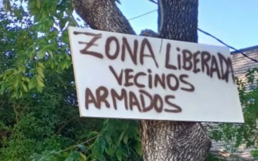 “Vecinos armados”: el llamativo cartel que colocaron en medio de una ola de inseguridad
