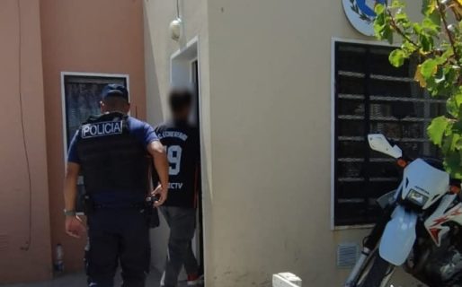 Un hombre fue detenido tras golpear a su pareja