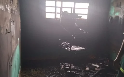 Por una falla eléctrica se produjo el incendio de una vivienda