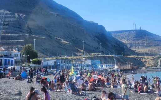 Los comodorenses disfrutan del viernes soleado y sin viento