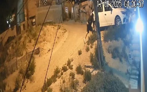 Así roban autos en el barrio Newbery