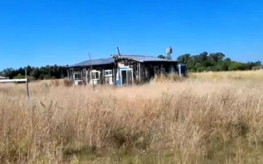 Un hombre incendió la casa de una pareja de mujeres