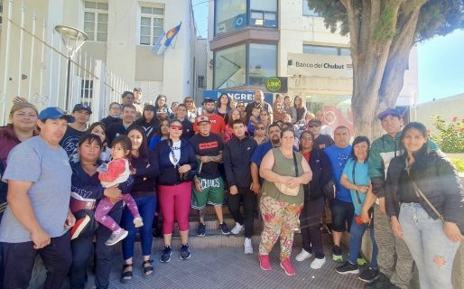 Reclamo de vecinos de Radio Estación: “Hace dos años nos vienen mintiendo desde la Municipalidad”