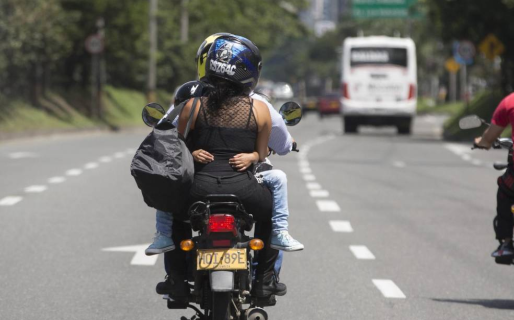 Un Didi moto se negó a hacer un viaje por el tamaño de la pasajera y estalló la polémica