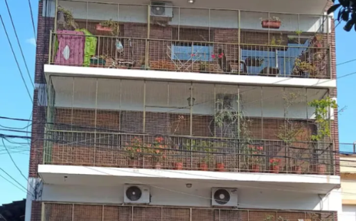 Macabro hallazgo: murió en su cama y la encontraron 7 meses después por el olor nauseabundo