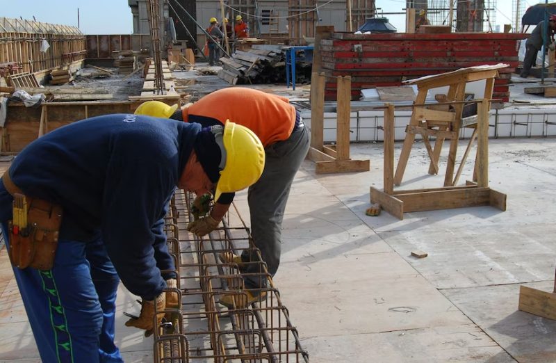 Crisis de empleo: el sector privado registrado perdió más de 9.000 puestos en mayo