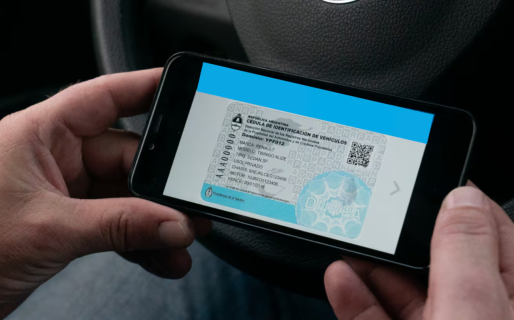 Cómo autorizar a un tercero para manejar mi vehículo y no tener problemas en un control de tránsito en 2025