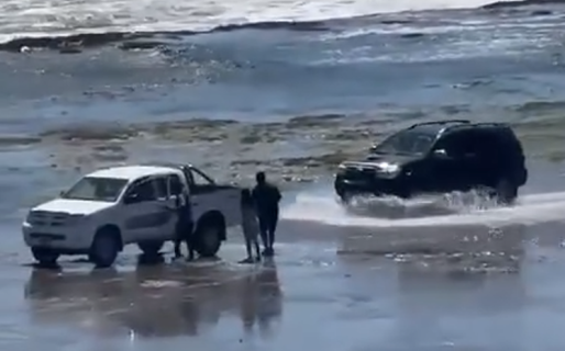 Una adolescente casi se ahoga en Playa Alsina y se halla en estado crítico