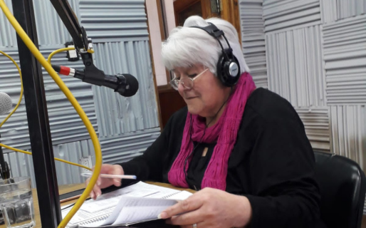 En la radio, la poesía está vigente