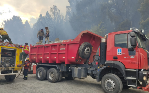 Vialidad Nacional sumó maquinaria para abastecer a los bomberos con agua