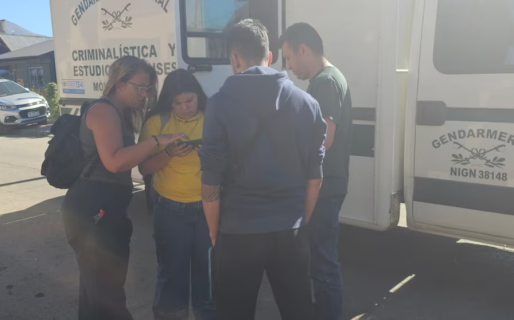 Hallaron muerta a una mujer policía en Bariloche y detuvieron a otro agente