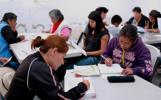 Abrieron inscripciones para jóvenes y adultos que quieran terminar la secundaria