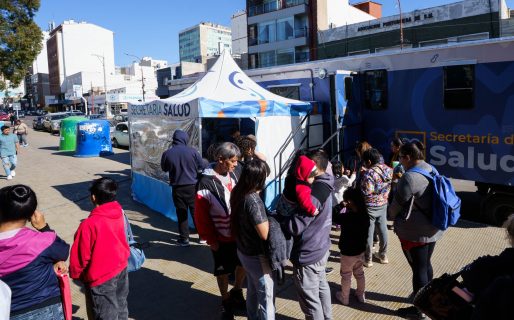 El tráiler de Salud cumplió con una amplia Jornada Integral para el Niño