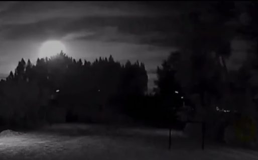 Una potente luz encendió el cielo de Bariloche y creen que se trató de un asteroide