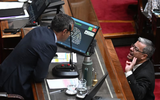 Un diputado se enojó con Martín Menem, lo insultó y lo invitó a pelear en Segurola y Habana