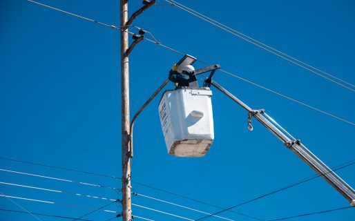 La SCPL renovó las luminarias LED en los Corredores Seguros Escolares de cinco establecimientos educativos