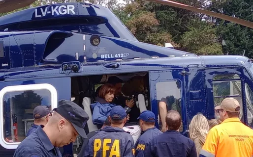 Patricia Bullrich llegó a El Bolsón por los incendios forestales