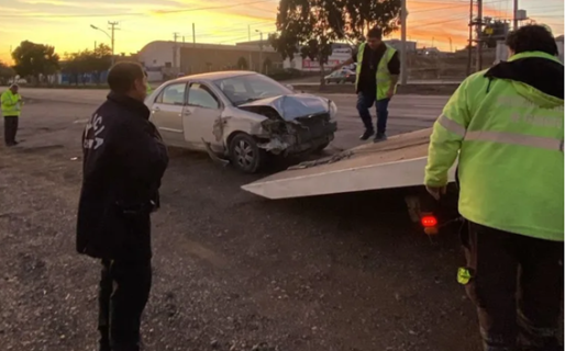 Conductor ebrio provocó un choque en Yrigoyen y Constituyentes