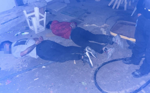 Dos hombres quedaron detenidos tras una persecución y disparos en Km18