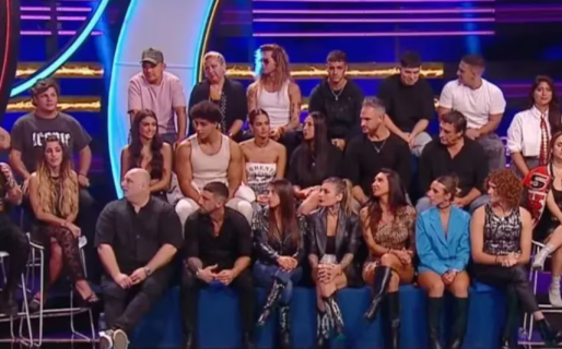 La casa de Gran Hermano tiene un nuevo eliminado: quién fue y a qué exhermanita besó apasionadamente al ingresar al estudio