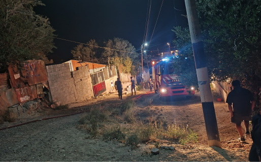 Se prendió fuego una casa precaria 