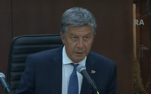 Menna pide que se termine la obra del Estadio Centenario