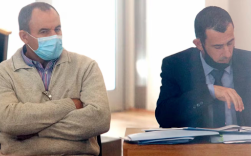 Un hombre mató a su mejor amigo y ató el cuerpo a un toro para simular un accidente