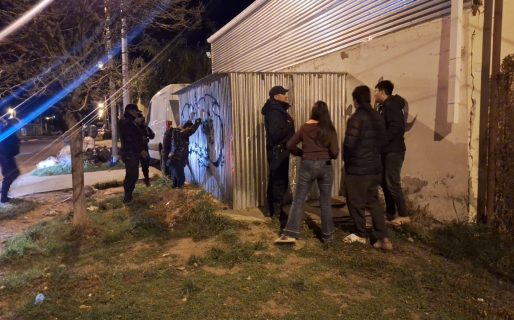 Intentaron robar en un supermercado y fueron detenidos