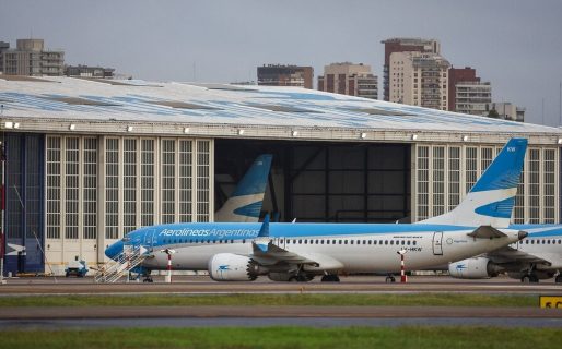 El Gobierno reglamentó el derecho de huelga en el transporte, educación y salud