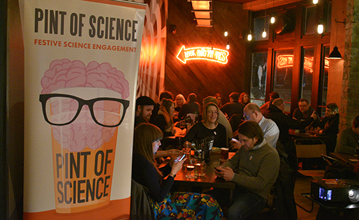 Trelew se suma al festival internacional Pint of Science 2025 con charlas entre cervezas y ciencia
