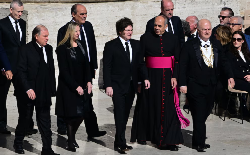 Javier Milei viajará al Vaticano para la misa de asunción del nuevo Papa