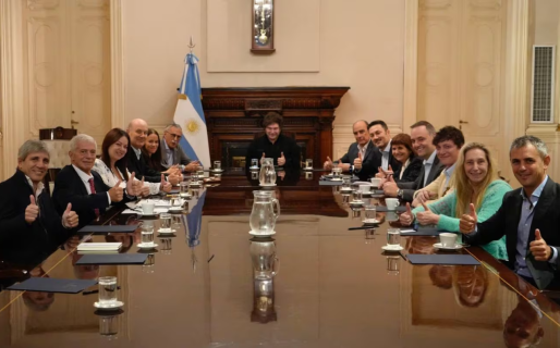 El Gobierno refuerza la motosierra: quitará subsidios en countries de todo el país y eliminará entes públicos