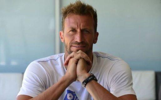 José Meolans brindará una clínica de natación en Comodoro