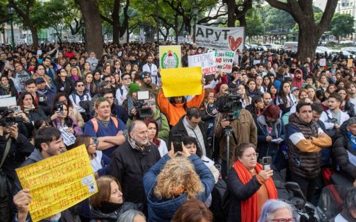 La primera reacción de los residentes del Garrahan luego del anuncio de aumento: “No nos soluciona nada”