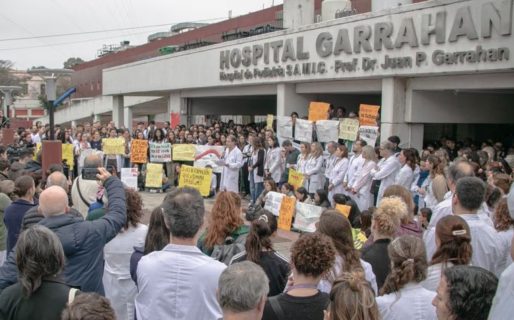 Tras el anuncio de suba a residentes, el gremio del resto de los empleados del Garrahan adelantó medidas