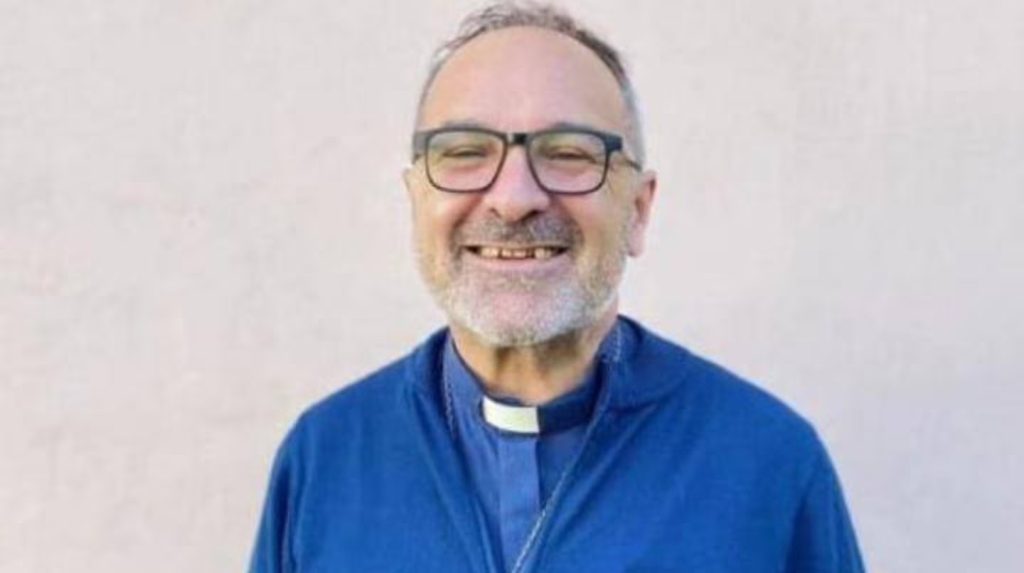 Detuvieron a un sacerdote de Quilmes acusado de triple abuso sexual y ...