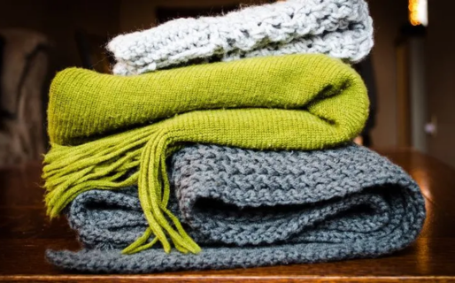 “Una manta, una campera, un gesto”: lanzan campaña solidaria de invierno