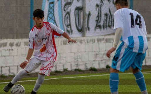 Quién es Agustín Carrizo, la joya de 14 años que debutó en la Primera de Huracán