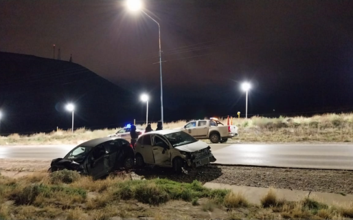 Manejaba borracho y chocó con un vehículo en el Camino Centenario