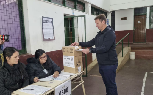 Misiones: con casi la mitad de las mesas escrutadas, el oficialismo se impone con el 32% y LLA queda segunda