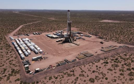 Cuántos dólares extra puede traerle a la Argentina la suba del precio internacional del petróleo