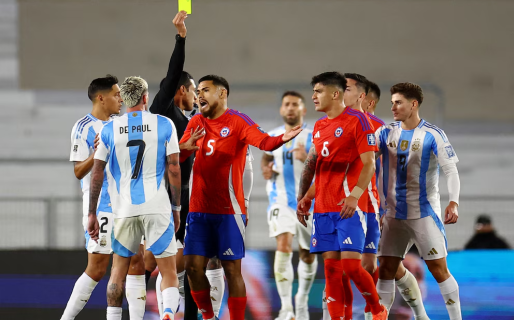 A qué hora juega Chile vs. Argentina por las Eliminatorias al Mundial 2026 y cómo verlo en vivo