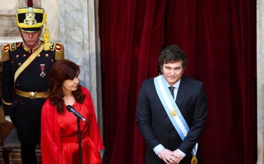 La estrategia del Gobierno ante la posible condena de CFK: silencio oficial y el dilema por el candidato libertario