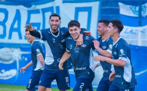 Newbery es líder transitorio y mantiene la presión sobre la CAI