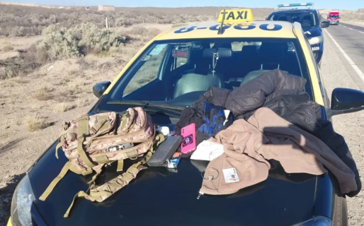 Lo conoció por Tinder, lo apuñaló, le robó y le incendió la casa: la detuvieron cuando intentaba escapar