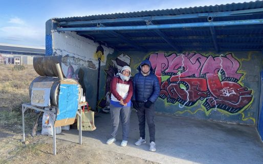 Llegaron del norte y hoy se ganan la vida vendiendo tortillas en Km 8