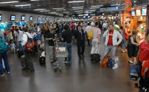 En junio salieron del país 643.800 turistas argentinos, casi un 30% más que hace un año