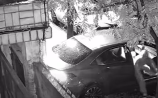 “No, no, no, el auto nuevo”: los gritos de pánico de una madre y su hija en medio de un robo