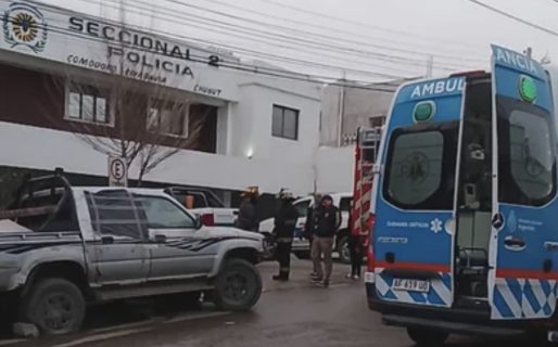 Dos presos están internados con graves quemaduras tras incendiar un colchón en su celda