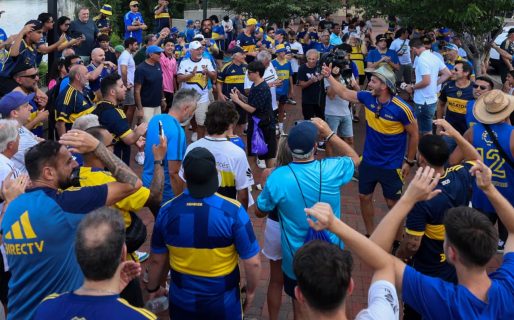 Hinchas de Boca preparan un banderazo contra Riquelme tras la dura eliminación en la Copa Argentina